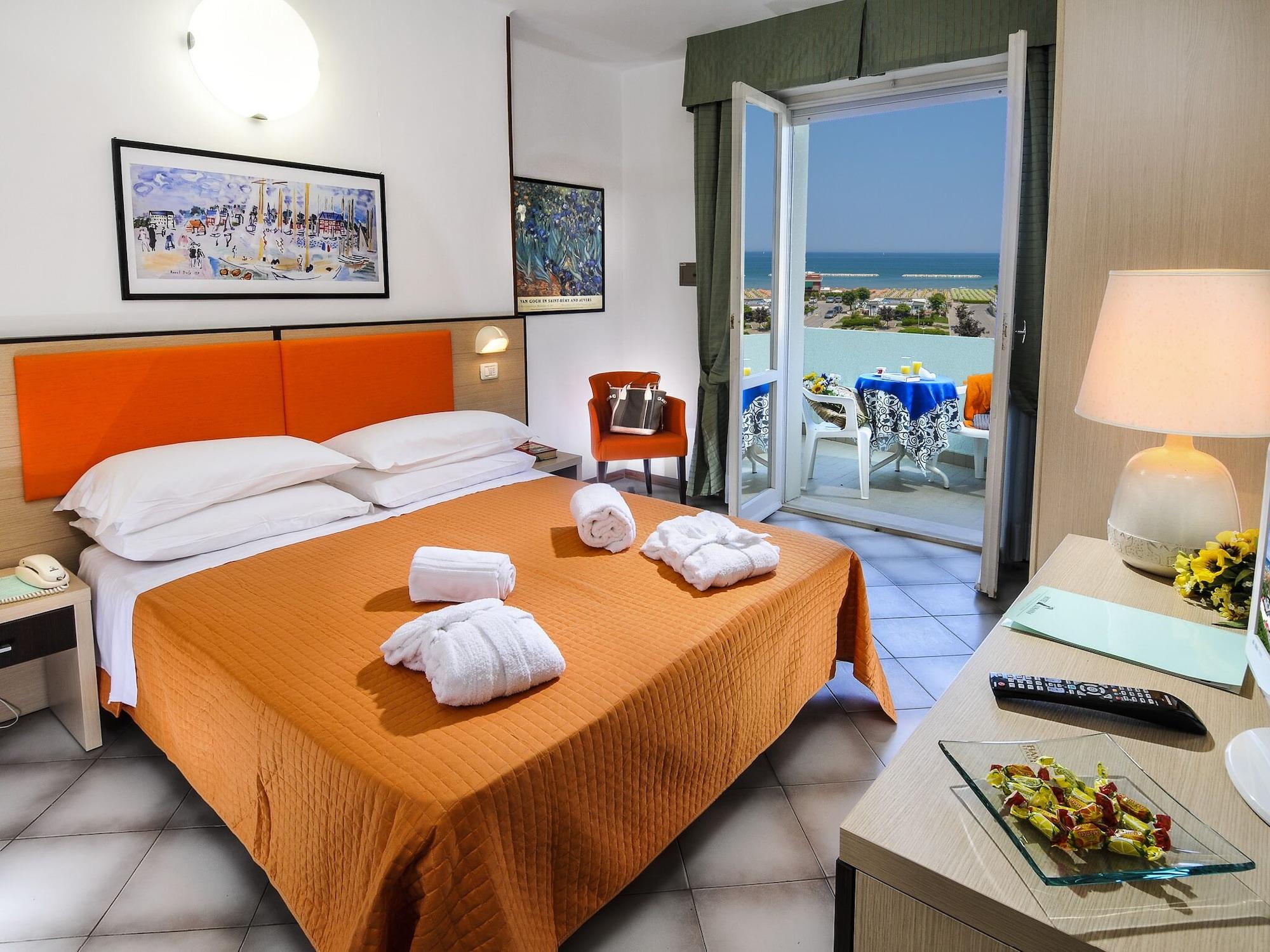 Hotel Losanna Gabicce Mare Exterior foto