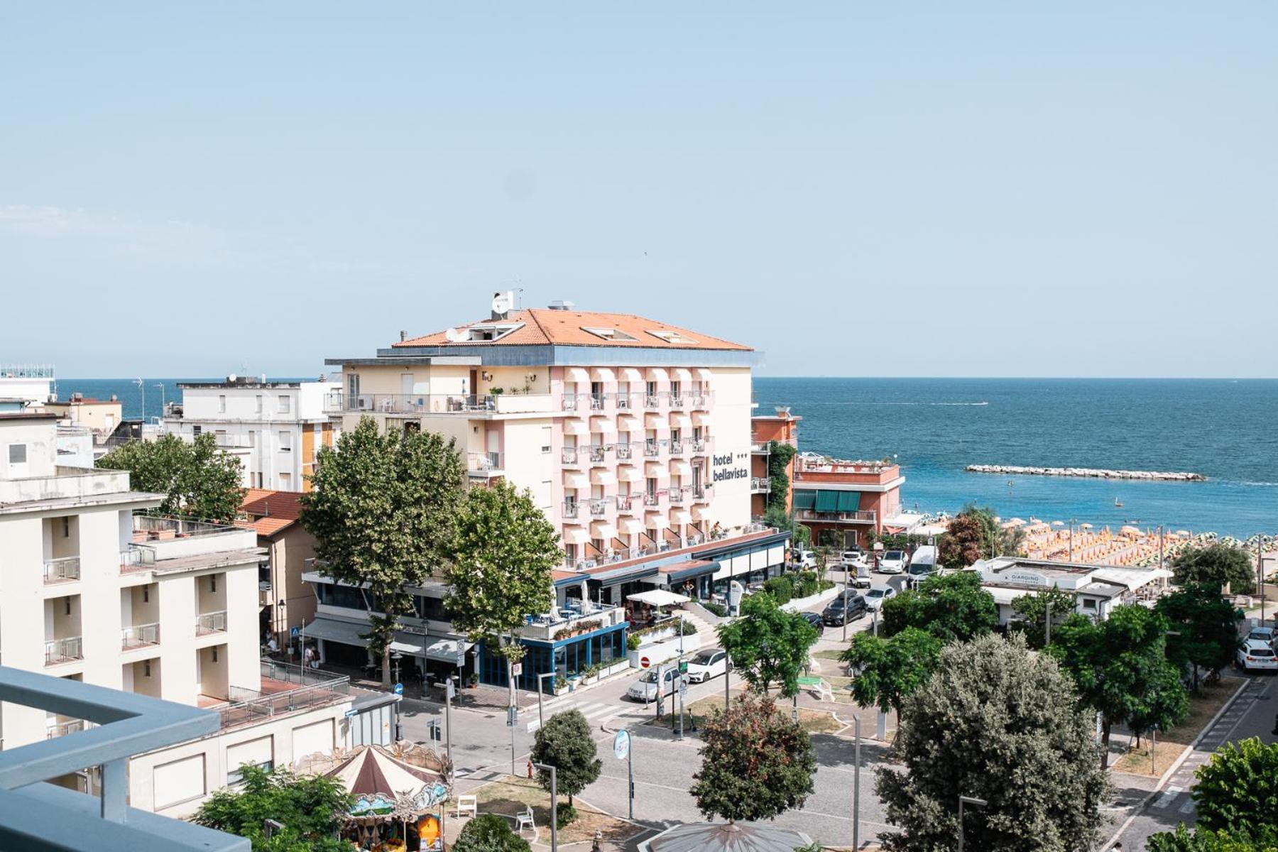 Hotel Losanna Gabicce Mare Exterior foto